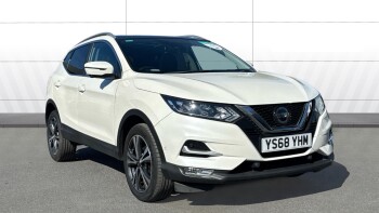 Nissan Qashqai 1.5 dCi 115 N-Connecta 5dr Diesel Hatchback